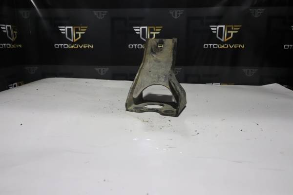 FORD RANGER 3.0 TDCİ ÇIKMA PARÇA  ÖN DİFERANSİYEL AYAĞI